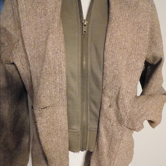 Jacket - Picture 2 of 3